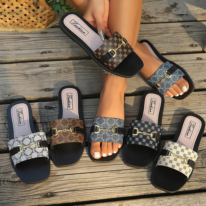 Spring and Summer New Style Slip-On Sandals for Women, Fashionable Casual Style, Roman Style, Slip-On Sandals for Going Out, Comfortable Beige and Brown Flat Sandals, French High-End Sandals, Women's Beach Shoes, New Fairy St