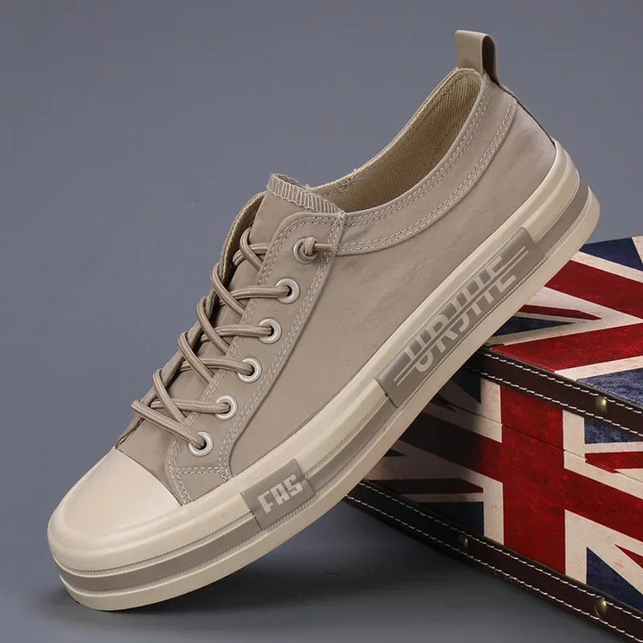 Casual shoes Men's Sneakers New In Low Cut Casual Fashion Sports Shoes Lightweight Original for Men Shoes Best Sellers Products