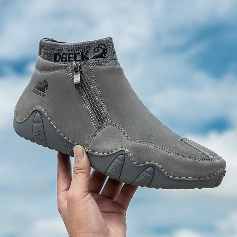 New Men Casual Shoes Leather Male High Top Sneakers Designer Fashion Loafers Lace Up Socks Shoes Men Ankle Boots ﻿