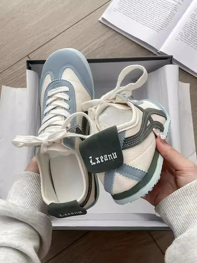 Fashionable Low-Top Women's Sneakers Summer 2025 New Style Casual White Vintage Versatile Athletic Shoes Comfortable Synthetic